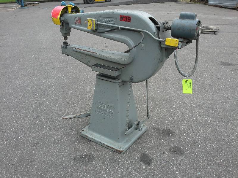 lot 35 image: Libert Machine Hi-Speed Shear