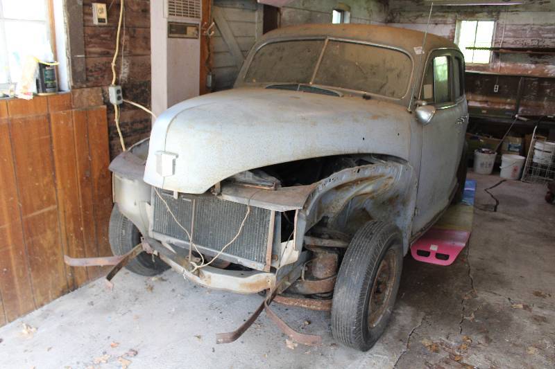 lot 1 image: 1948 Nash Ambassador,4-Door Trunk Sedan