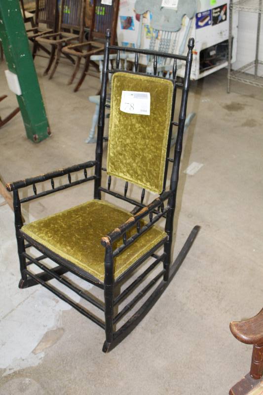 lot 78 image: Rocking Chair w Seat & Back Pads