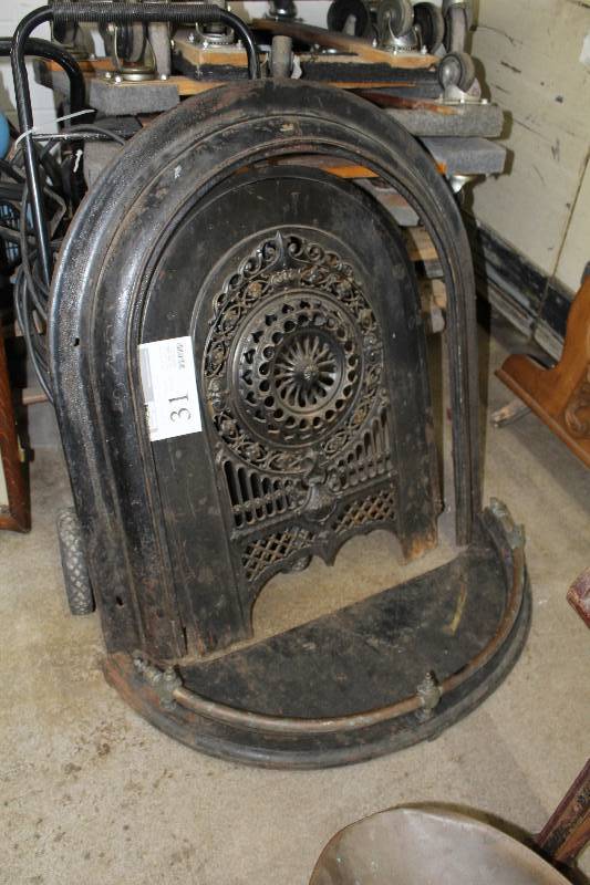 lot 31 image: 3-Piece Cast Iron Fireplace