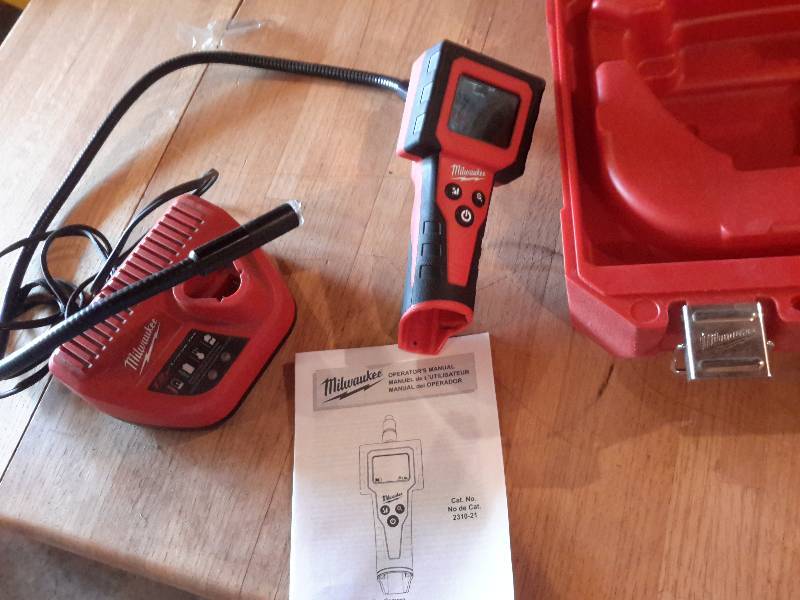 lot 139 image: Milwaukee, Inspection light.. No Battery