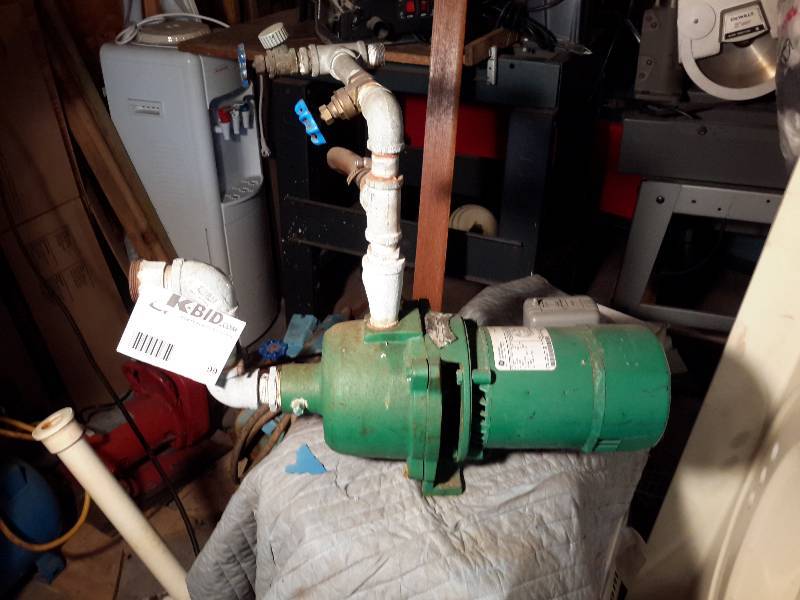 lot 99 image: GE 12 hp Jet Pump