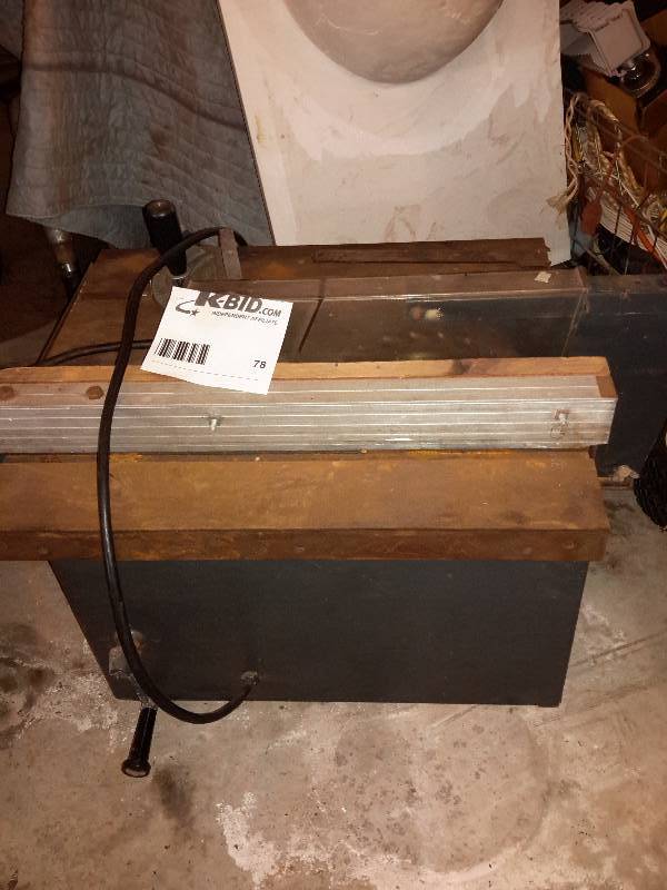 lot 78 image: SEARSCRAFTSMAN 9 in Table Saw..