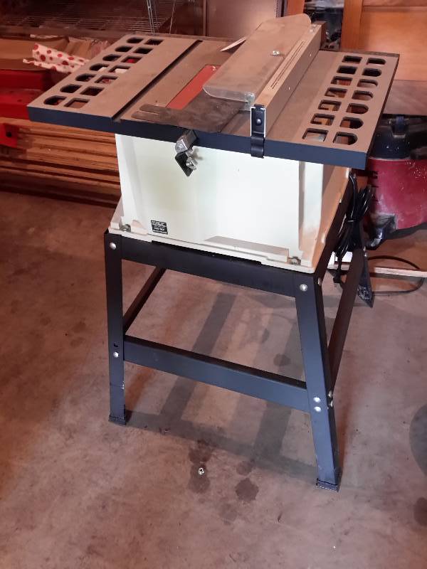 lot 118 image: PRO TECH, 10 in Table Saw