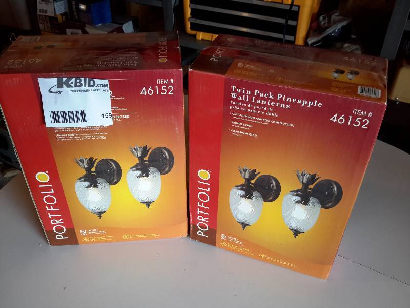 lot 159 image: 2, twin packs of pinneapple sconse light fixtures