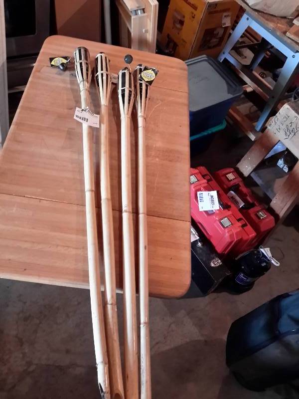 lot 210 image: Set of 4, NEW, Bamboo Torches