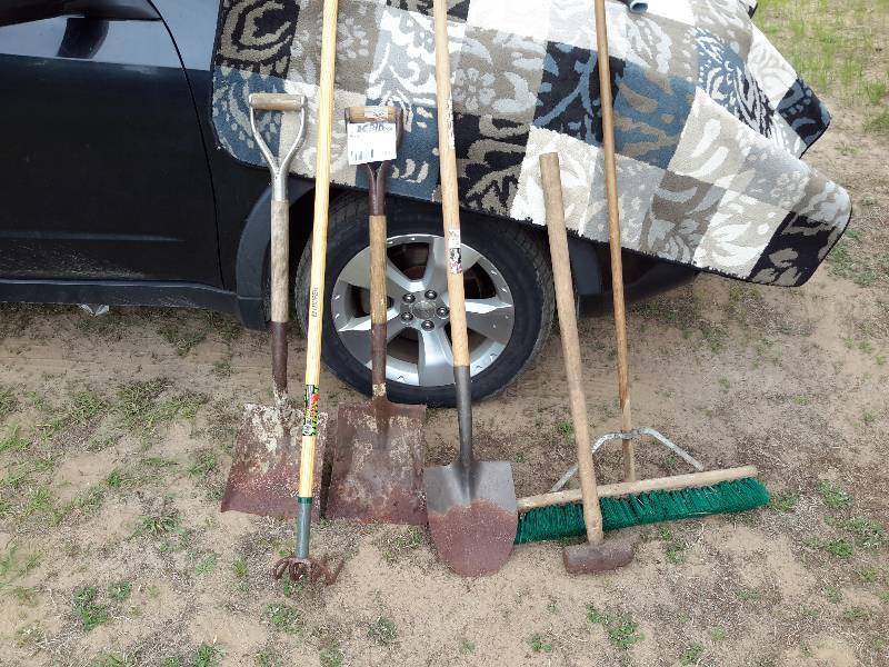 lot 232 image: Lot of Gardening Tools as shown.