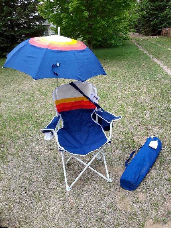 lot 233 image: 2 Nice aluminum and canvas folding chairs as pictured