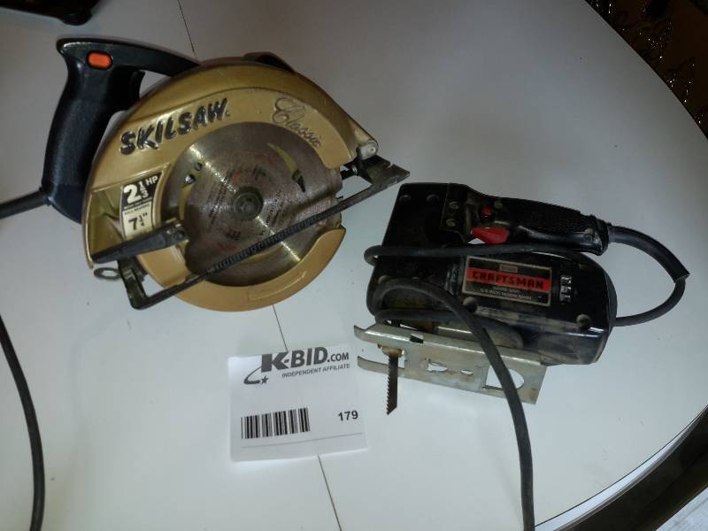 lot 179 image: 7 14 in Skil Saw.. Black and Decker Jig Saw