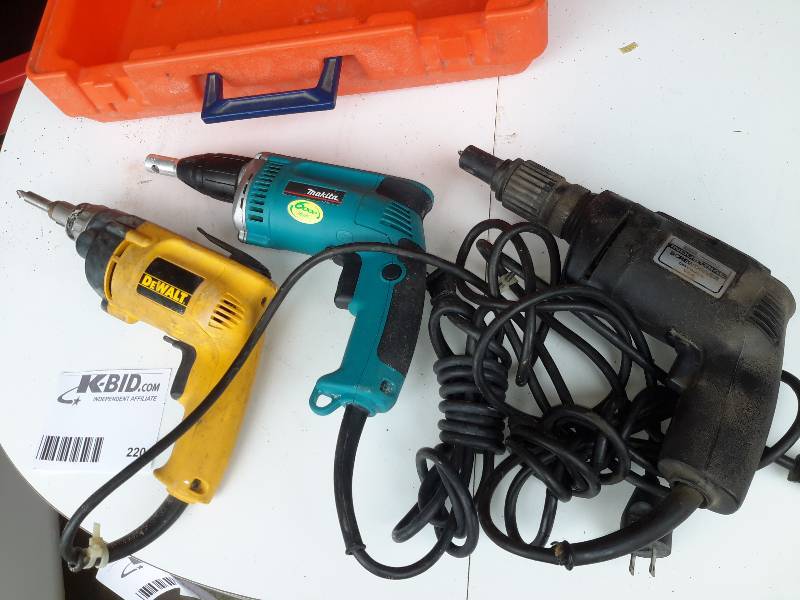 lot 220 image: 3 Sheet Rock Drivers.