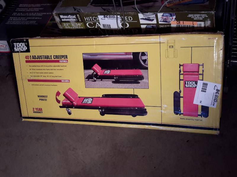 lot 54 image: 40 Inch Adjustable Creeper.. Tool Shop.. New in Box