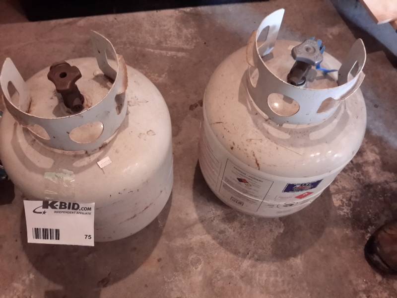 lot 75 image: 2 Propane Tanks