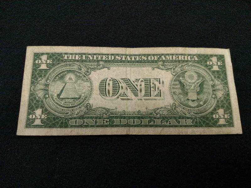 1935 F One Dollar Silver Certificat...