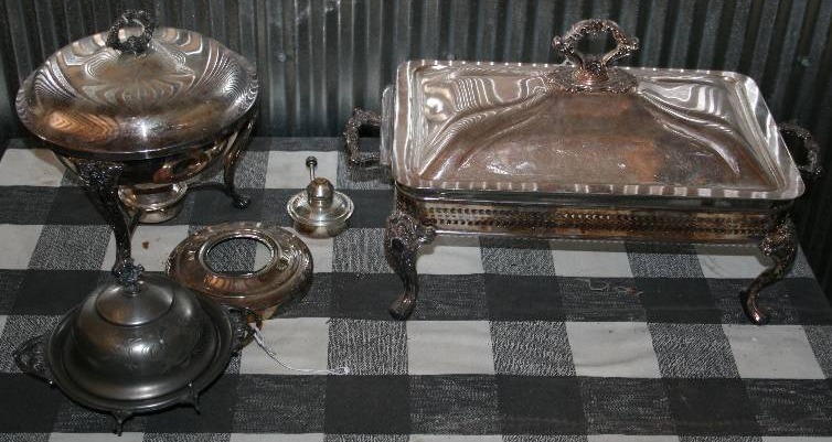 lot 96 image: Serving Tray, Fondue Set, and More