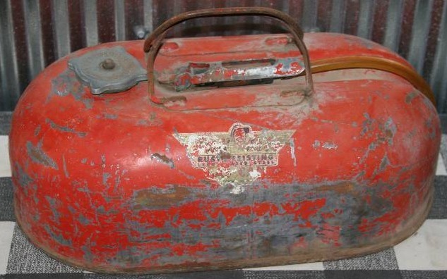 lot 113 image: Vintage Gas Can