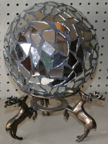 lot 18 image: Small Stag Sculpture