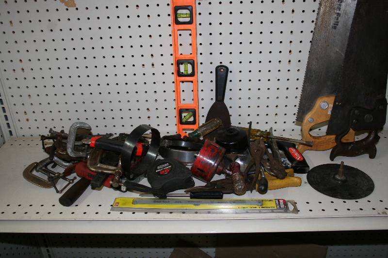 lot 155 image: Misc Hand Tools
