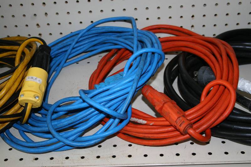 lot 158 image: Extension Cords