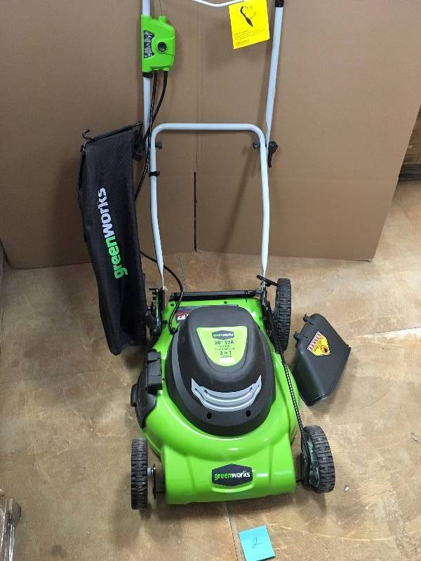 lot 2 image: Greenworks 20-Inch 12 Amp Corded Lawn Mower damage one wheel