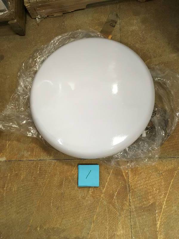 lot 1 image: Lithonia Liighting 48 cm Rond  Fluorescent  Light open box like new