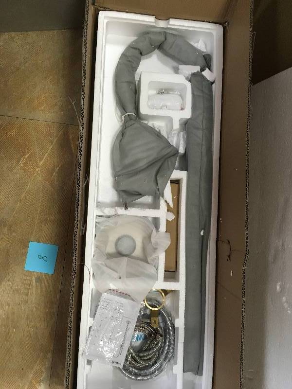lot 8 image: 1-Handle Freestanding Floor Mount Roman Tub Faucet Bathtub Filler with Hand Shower in Chrome not used