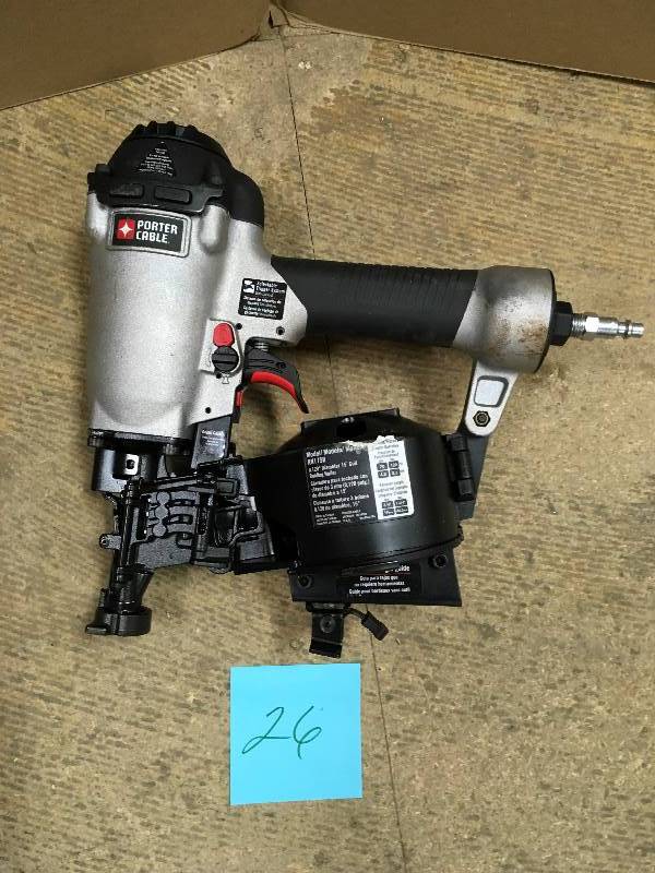 lot 26 image: Roofing Nailer 15 Degree 1-34 in. Coil Roofing Nailer in very good condition working
