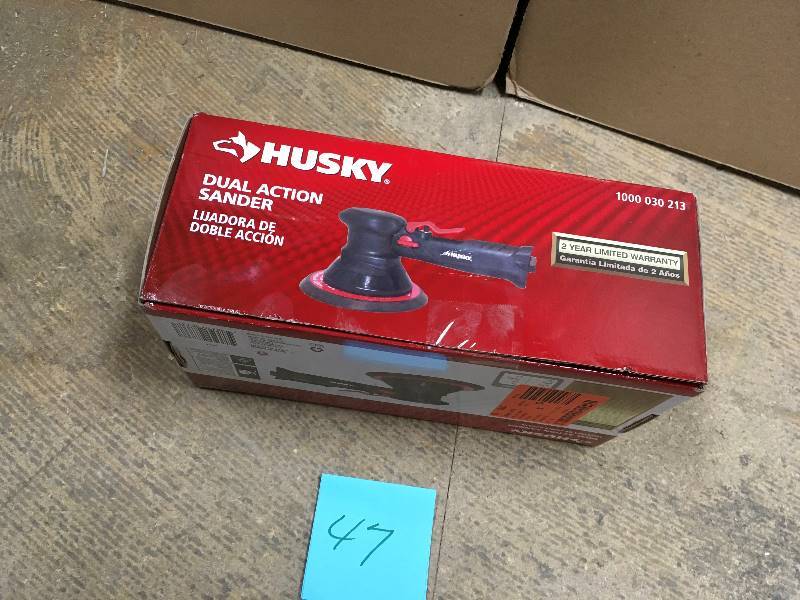 lot 47 image: Husky 6 in. Dual Action Sander used like new