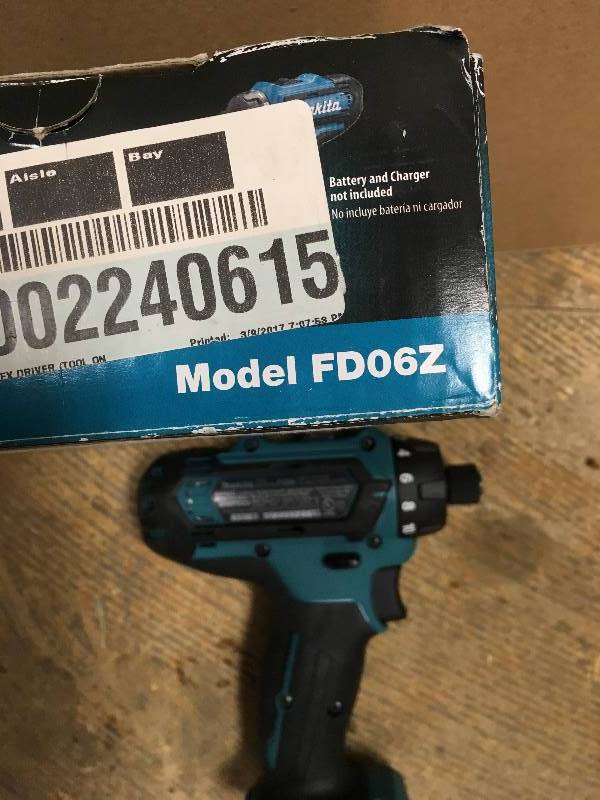 lot 83 image: Makita 12-Volt CXT Lithium-Ion 14 in. Hex Cordless Driver-Drill (Tool-Only) not used