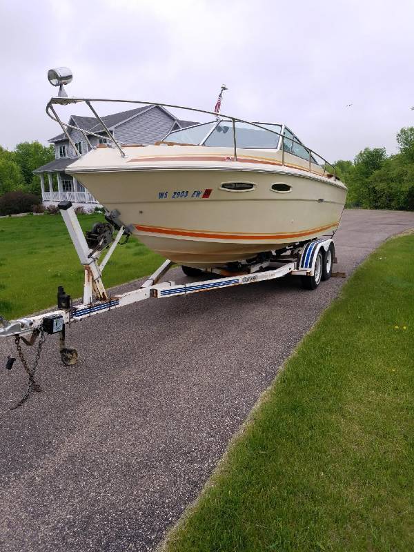 1981 Sea Ray 22ft Cuddy Cabin Boat, Dragster, Boat & Golf Cart Auction
