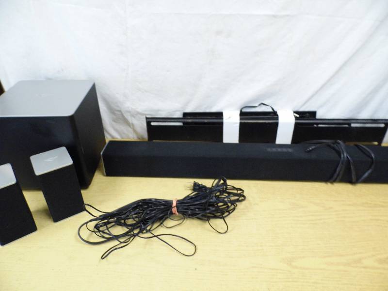 lot 45 image: Vizio Speakers