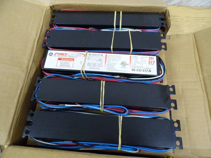 lot 55 image: Lot of 5 New Ballasts