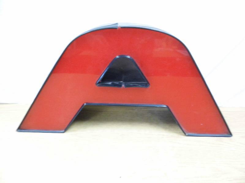 lot 73 image: LED Light Can - A