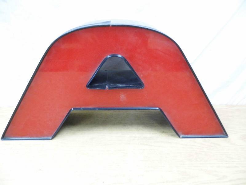 lot 85 image: LED Light Can - A