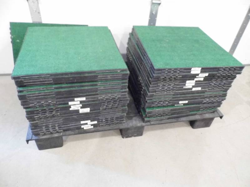 lot 108 image: Outdoor Flooring