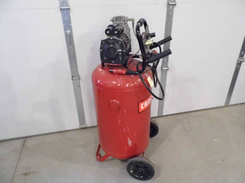 lot 113 image: Craftsman Air Compressor
