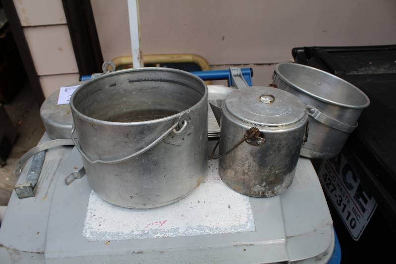 Coleman Cookware Set