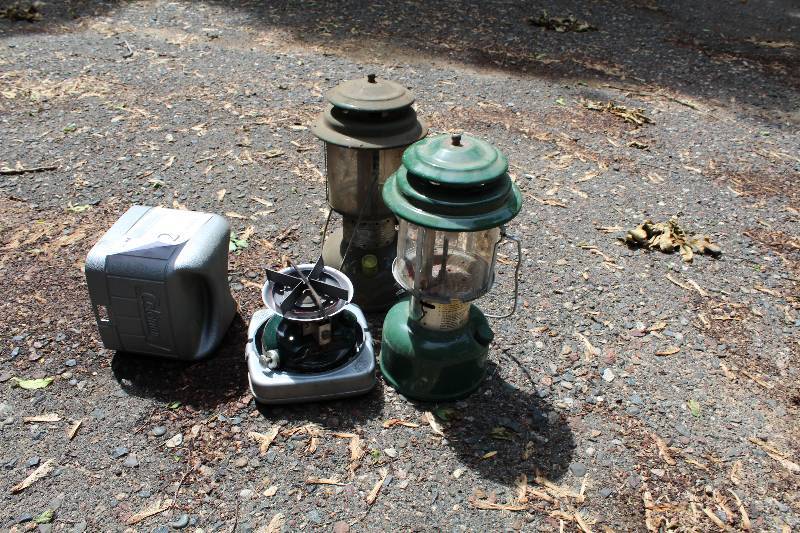 Lot of (3) Coleman Camping Equipment - 2) Lanterns, 1) Model 508 Single Burner Stove