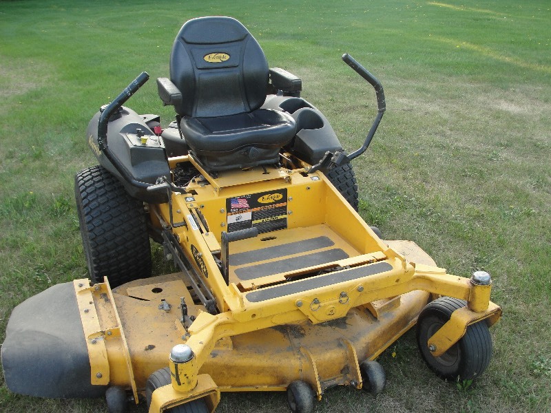 EVER-RIDE  WARRIOR  ZERO TURN LAWNMOWER