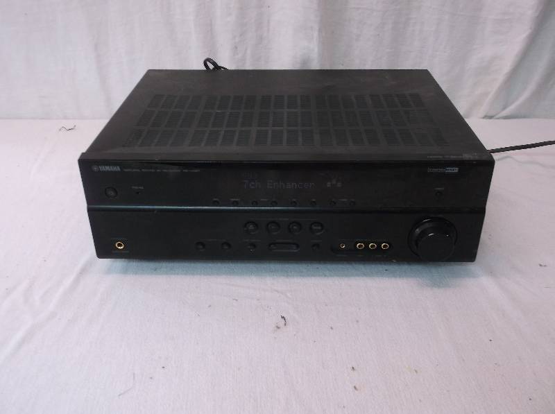 lot 20 image: Yamaha Receiver