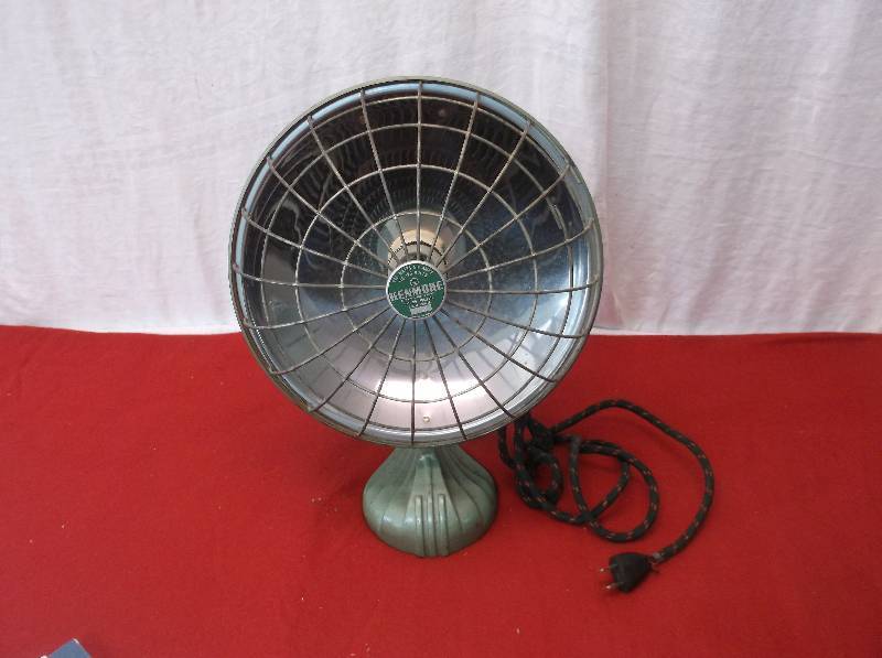 lot 67 image: AntiqueVintage