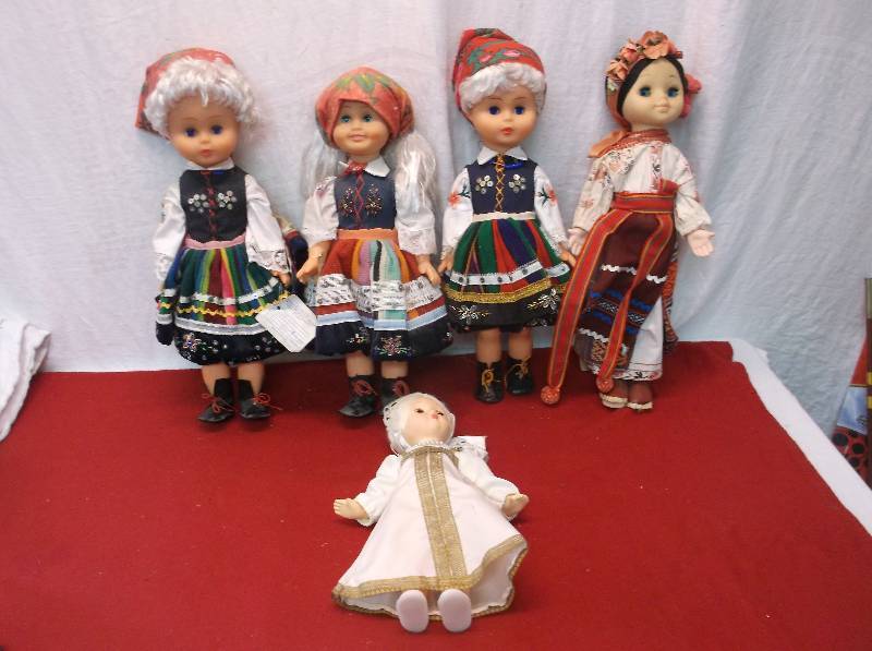 lot 111 image: Vintage