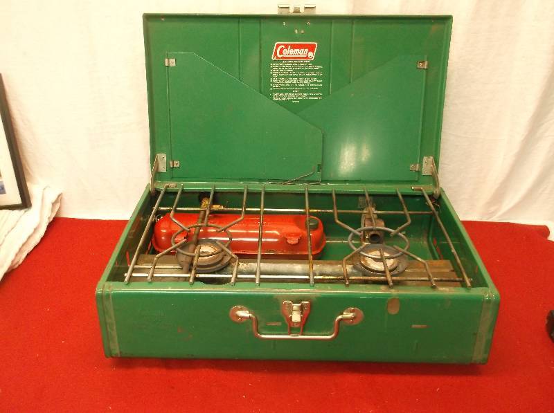lot 132 image: Coleman