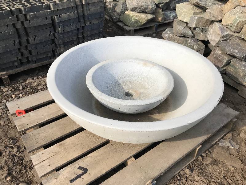 lot 7 image: CONCRETE LANDSCAPING BOWLS
