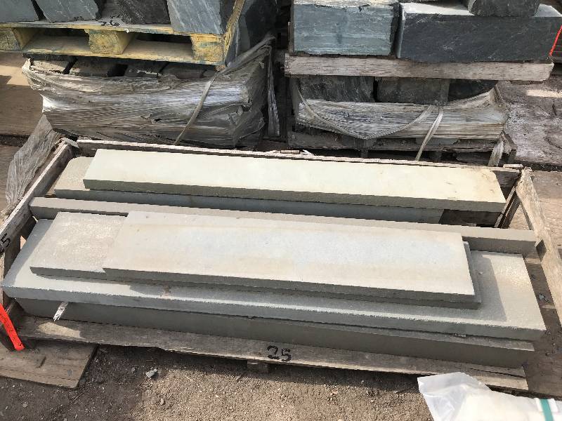 lot 25 image: BLUE STONE LANDSCAPING PIECES