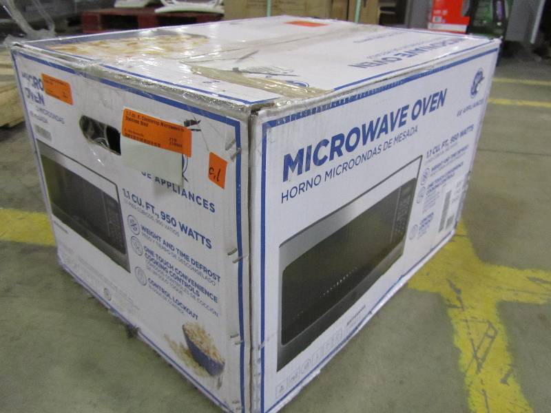 lot 43 image: GE 1.1 cu. ft. Countertop Microwave in Stainless Steel