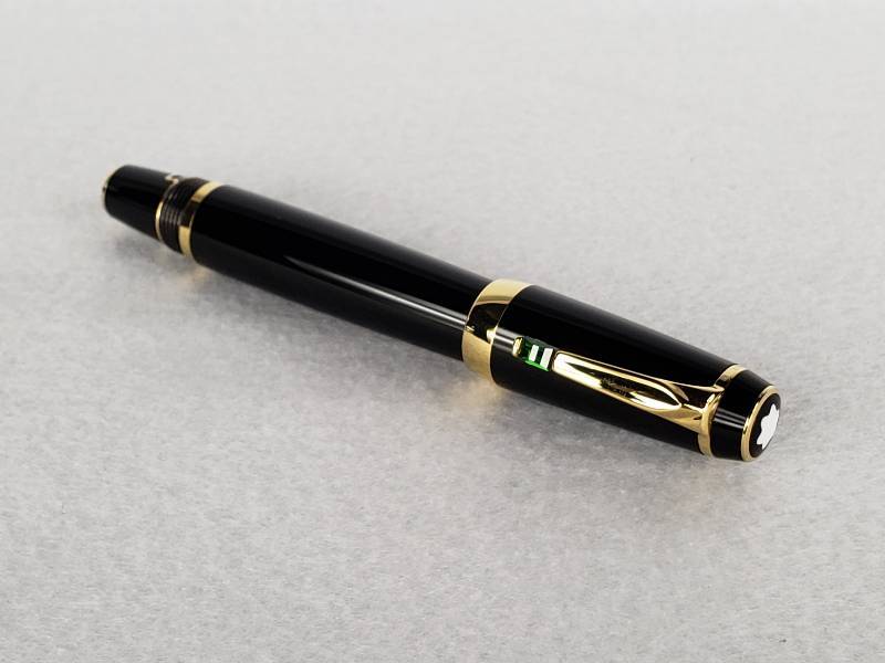 lot 2 image: Montblanc Meisterstruck 14k Two-tone Gold Fountain Pen 4810