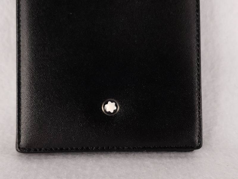 lot 18 image: Montblanc Leather Notepad Wallet