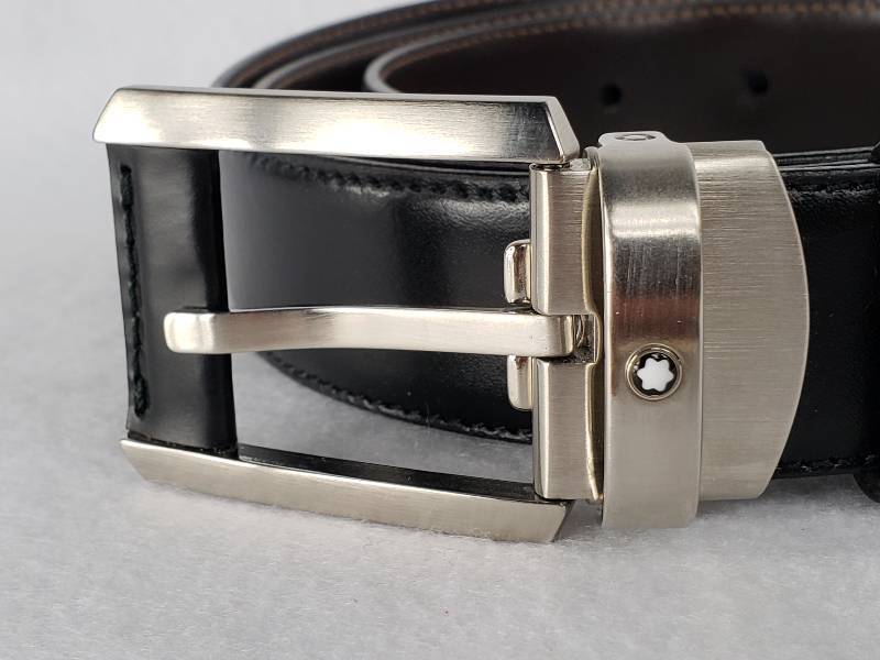 lot 27 image: Montblanc Black Leather Belt
