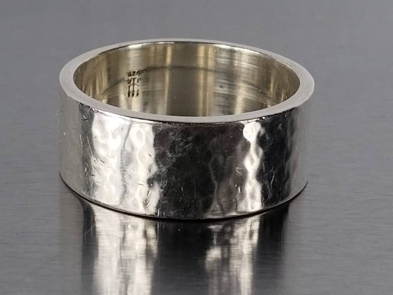 Men S Hammered Sterling Silver James Avery Designer Ring Distinguished Gentlemen S Auction Mont Blanc Pen Collection Levenger Tiffany Co Men S Jewelry Knives Camping And More K Bid
