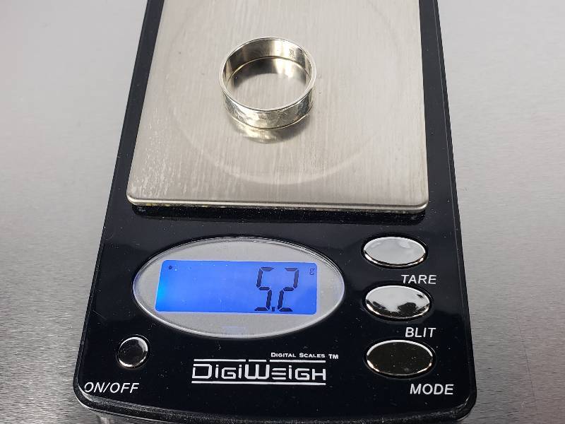 lot 87 image: Mens Hammered Sterling Silver James Avery Designer Ring